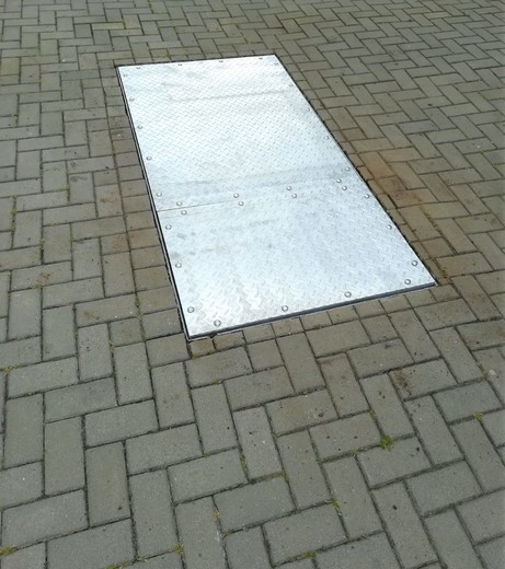 Oprava poklopu nádrže LAPOLU